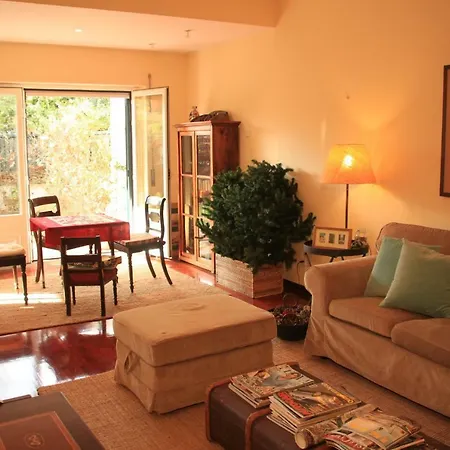 Casa Bamboo Ferienhaus Carcavelos (Lisbon)