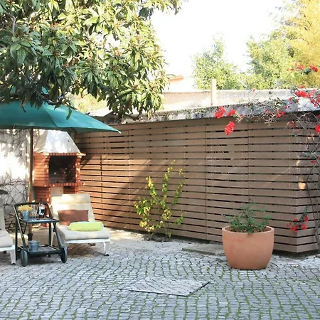 Casa Bamboo Carcavelos (Lisbon)